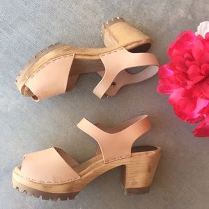 mia greta clog natural